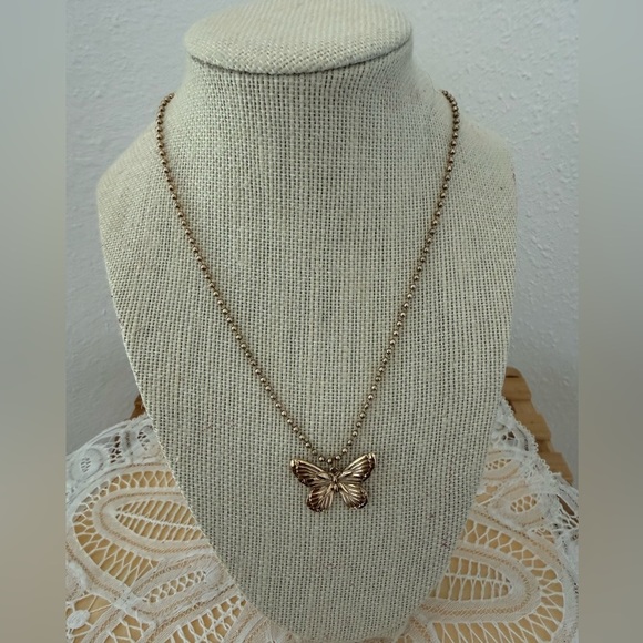 Jewelry - Gold Butterfly Pendant Necklace - Women Jewelry
